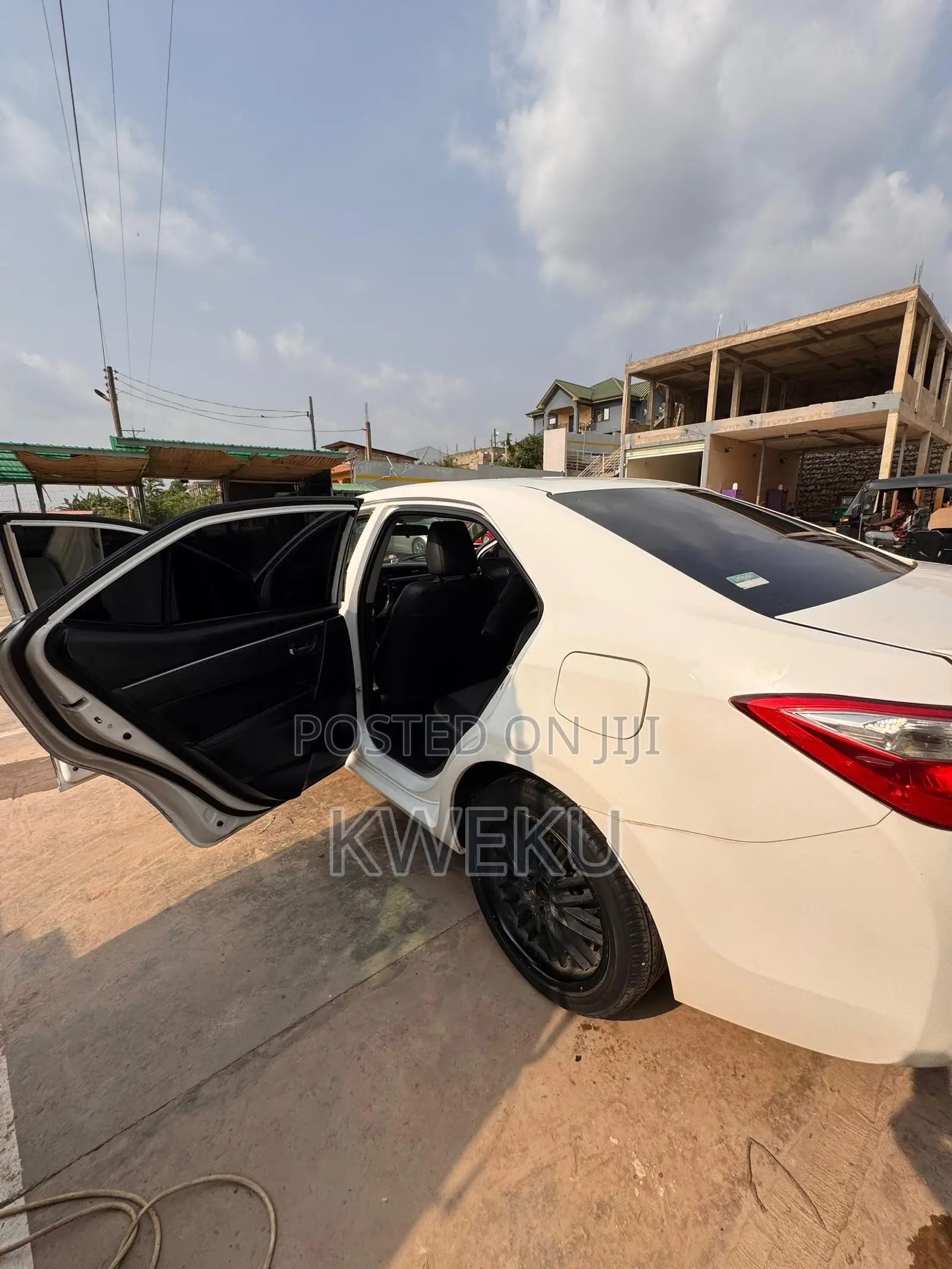 Toyota Corolla 2016 White