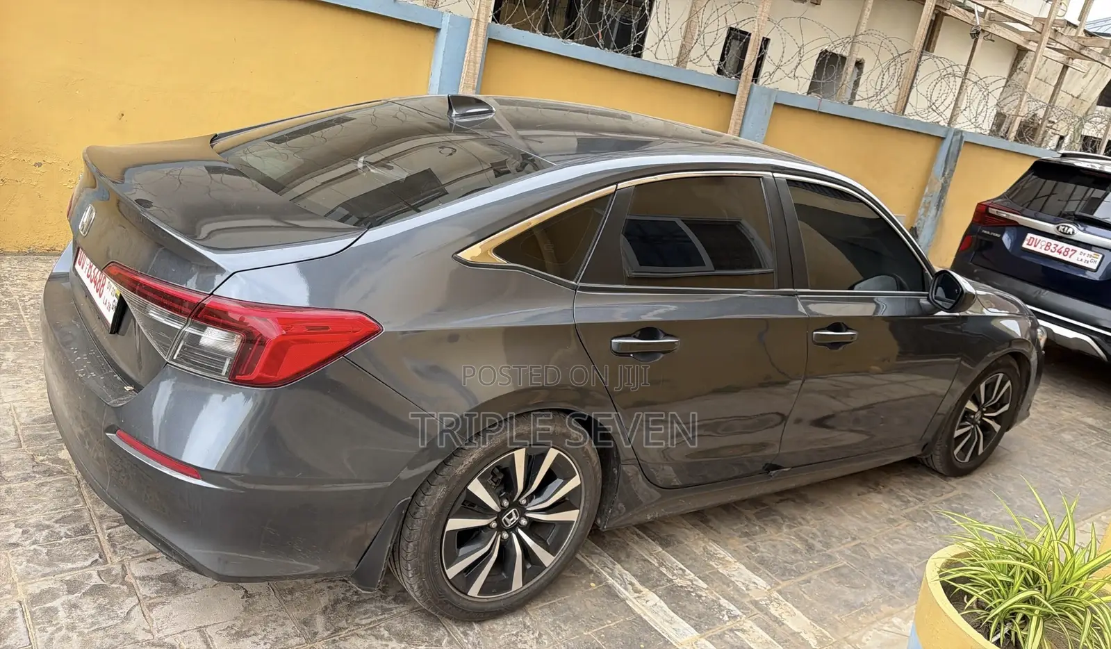 Honda Civic EX-L CVT 2024 Gray
