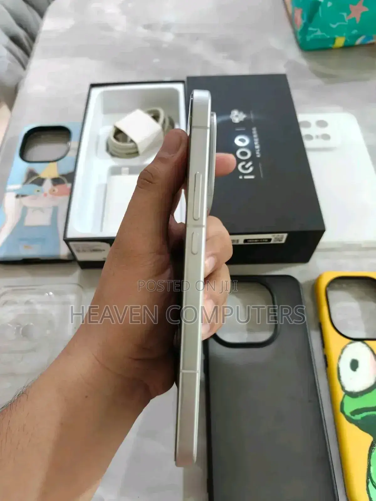 New Vivo iQOO 15 512 GB Silver