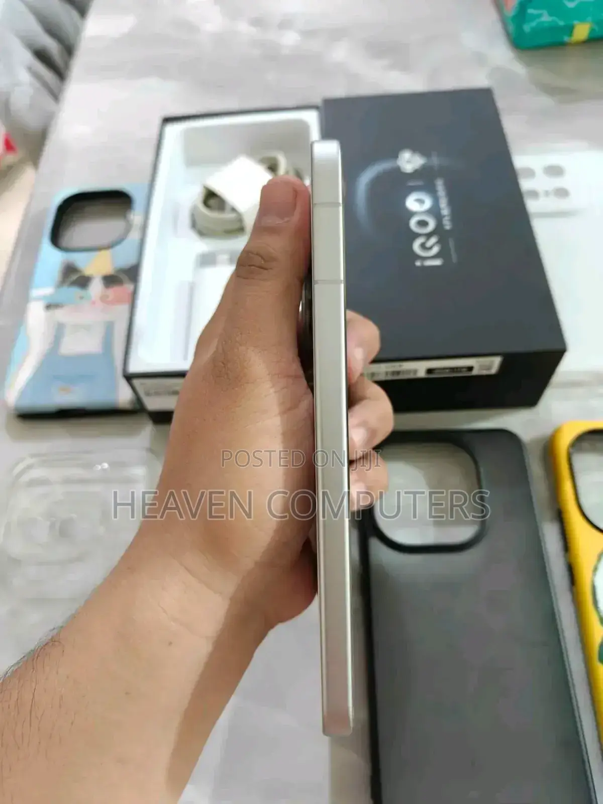 New Vivo iQOO 15 512 GB Silver