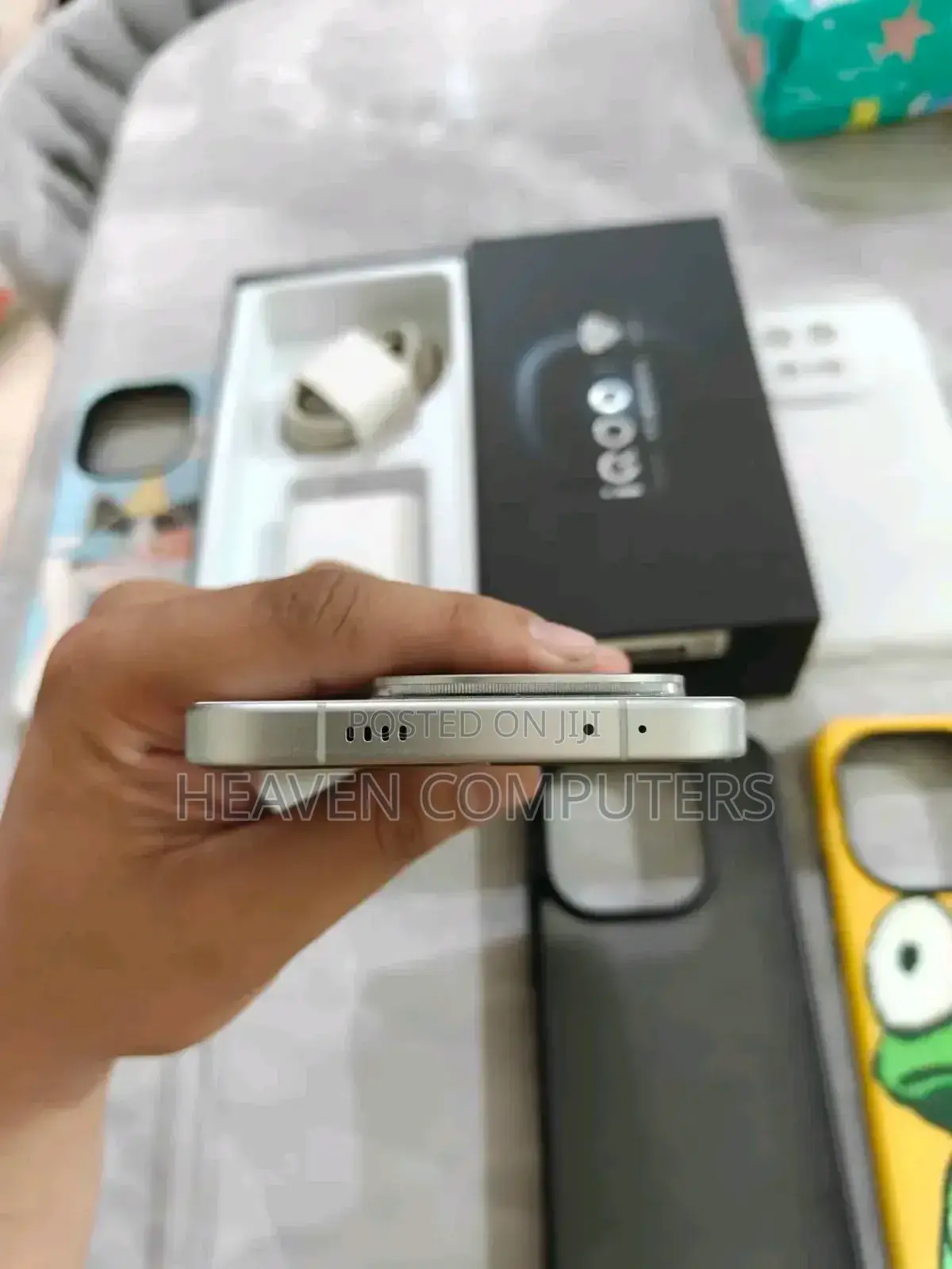 New Vivo iQOO 15 512 GB Silver