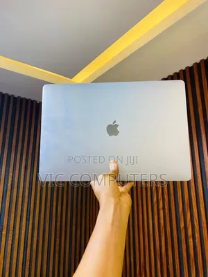 Laptop Apple MacBook Pro 2019 16GB Intel Core i7 SSD 512GB