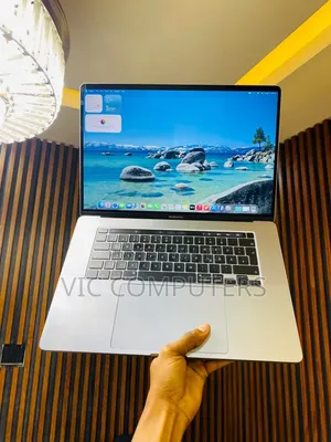 Laptop Apple MacBook Pro 2019 16GB Intel Core i7 SSD 512GB