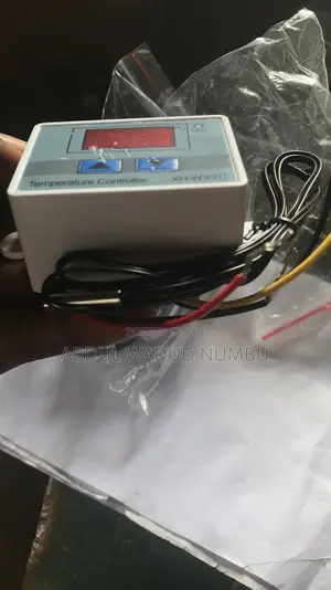 Incubator Thermostat