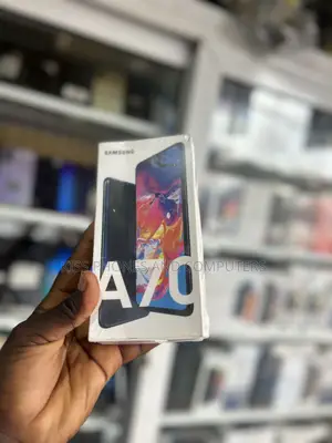New Samsung Galaxy A70 128 GB Black