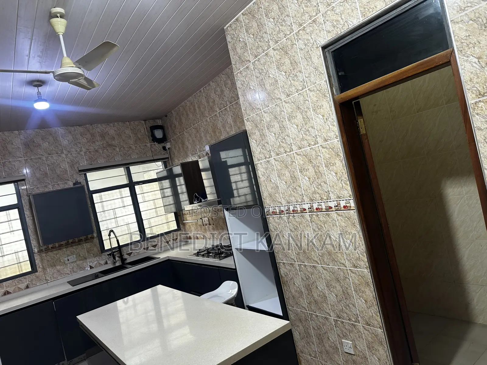 Furnished 5bdrm House in Lakeside for sale