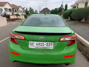 Toyota Camry 2014 Green