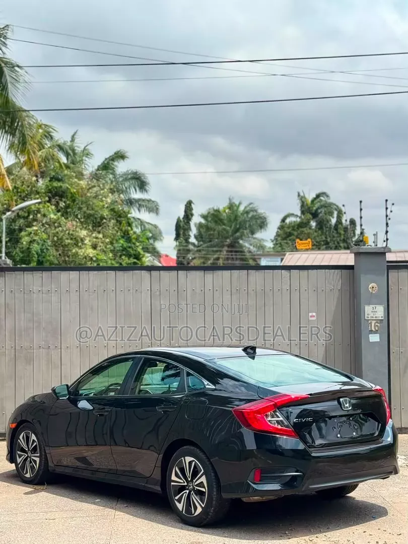 Honda Civic EX-T Sedan 2018 Black