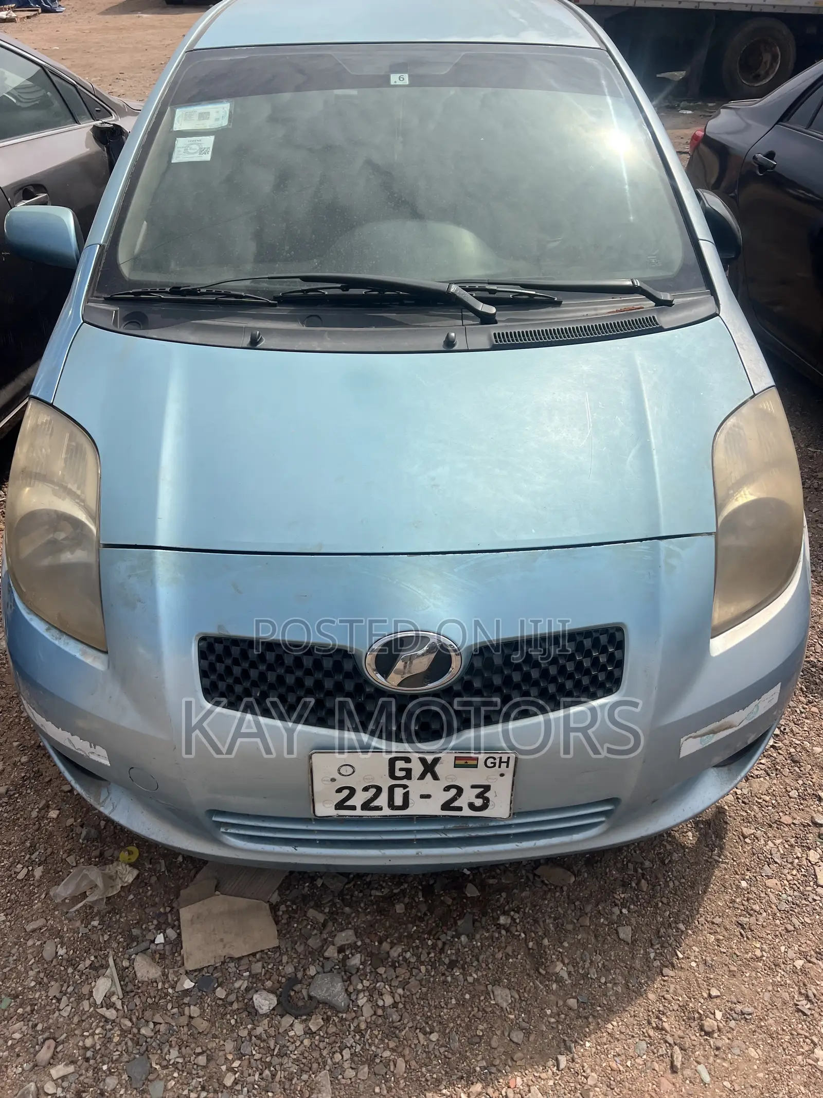 Toyota Vitz 1.3 FWD 3dr 2010 Blue