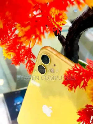 Apple iPhone 11 128 GB Yellow