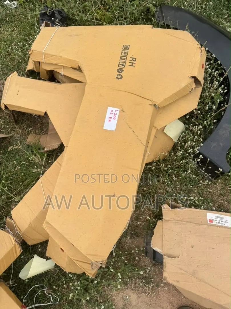 Mitsubishi L200 2023 Fender