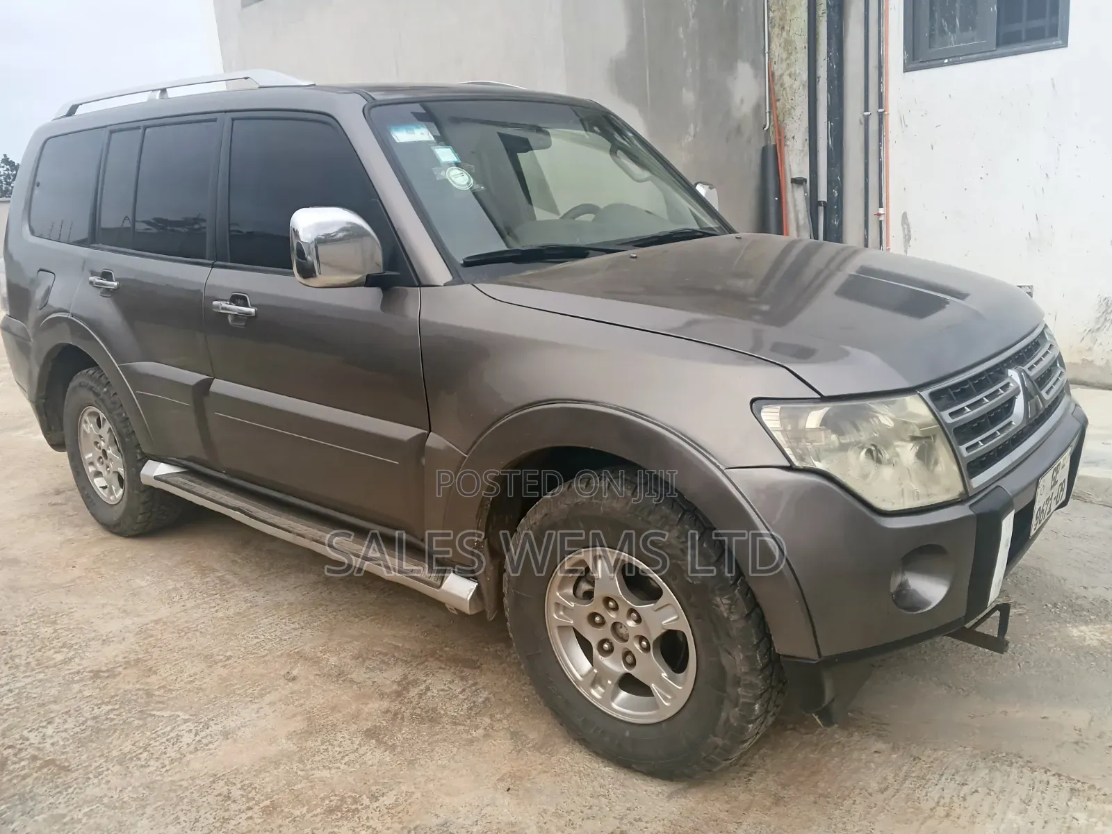 Mitsubishi Pajero 2008 Brown