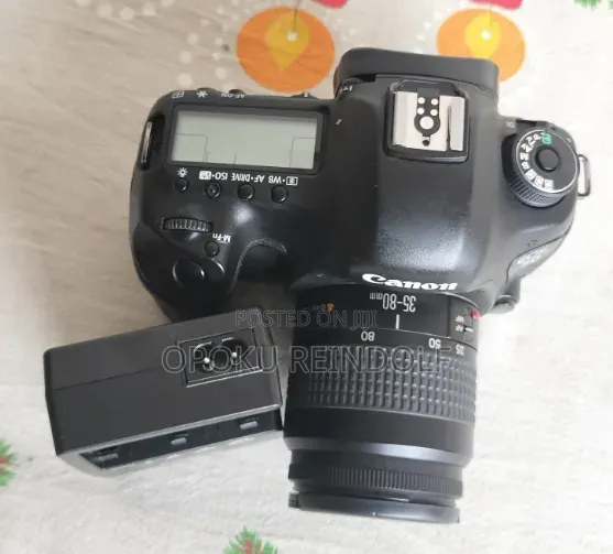 Canon 5D Mark Iii With 35-80mm Lens