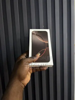 New Apple iPhone 16 Pro 256 GB Gold