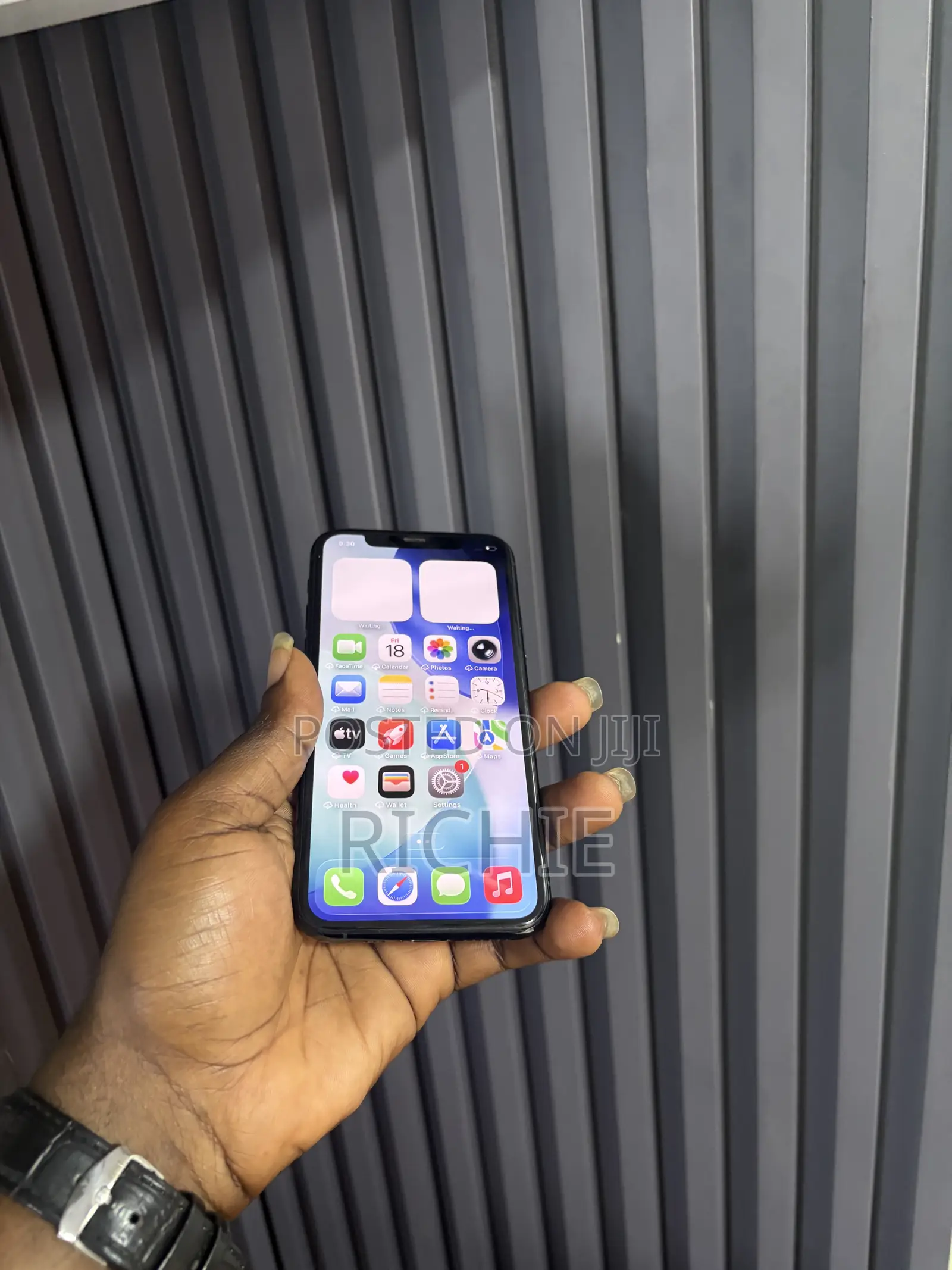 New Apple iPhone 11 Pro 64 GB