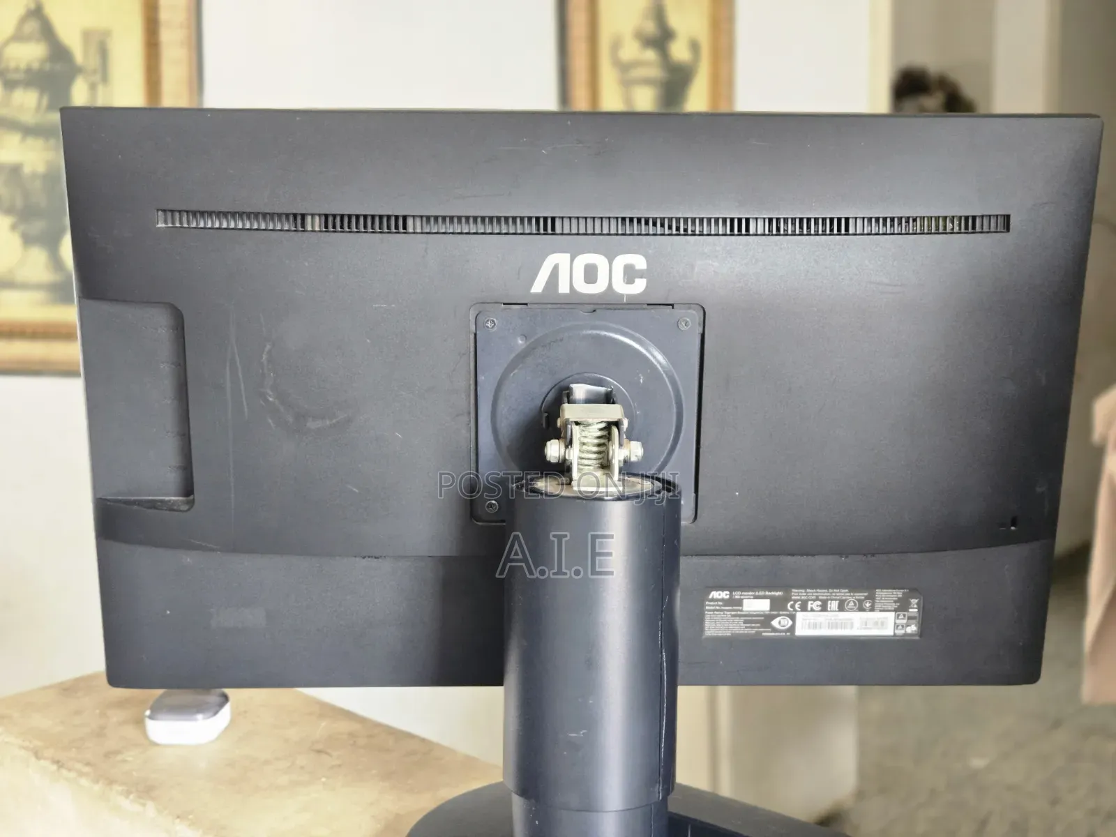 24 Inch AOC Ips Edgeless Monitor