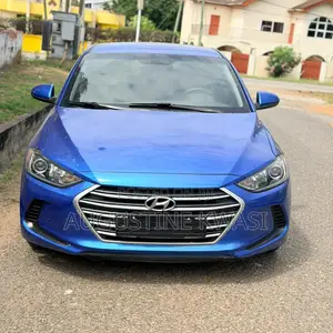 Hyundai Elantra Limited Sedan FWD (2.0L 4cyl 6A) 2017 Blue