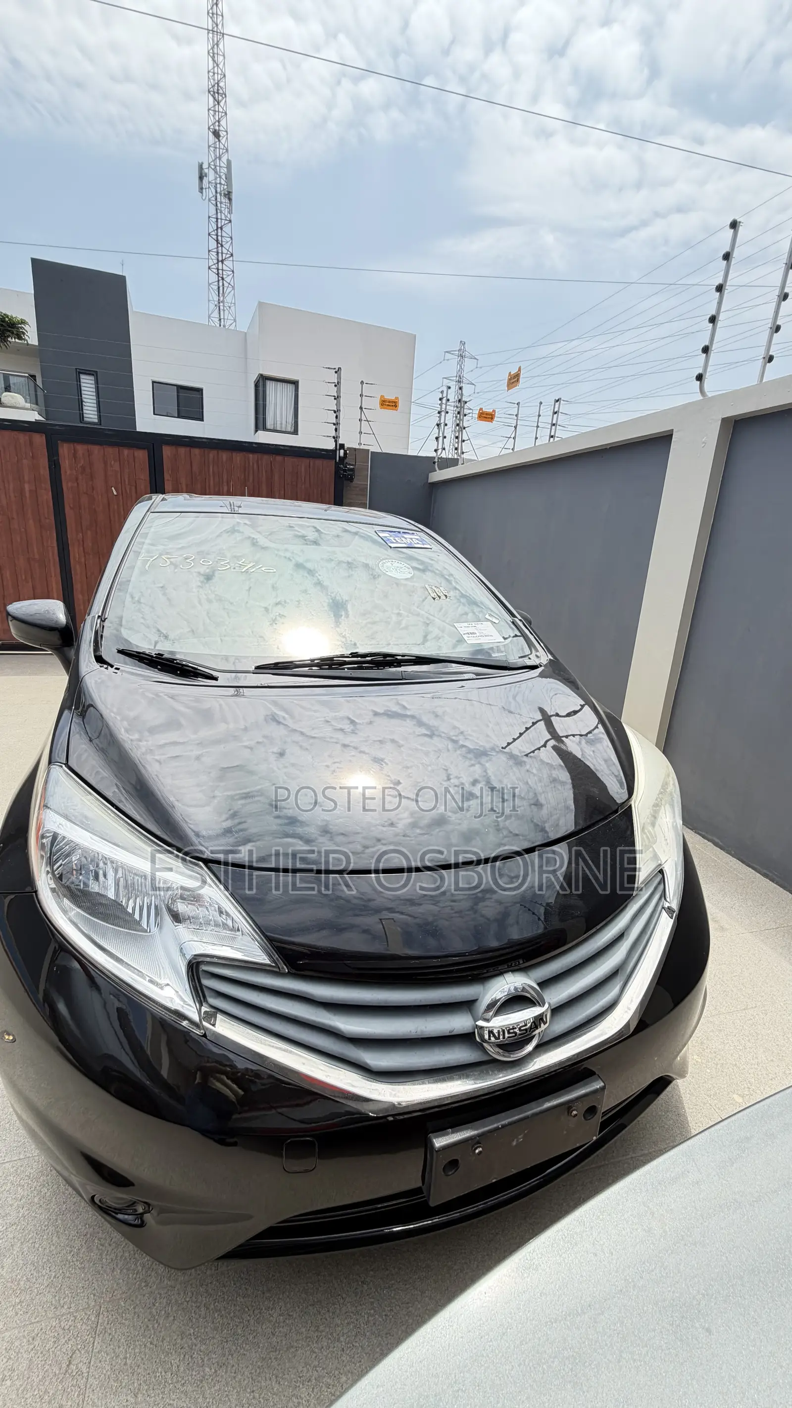 Nissan Versa 2016 Black