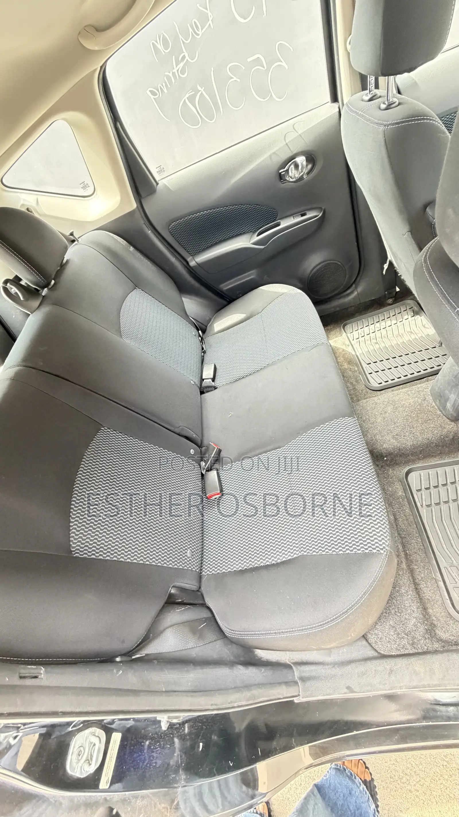 Nissan Versa 2016 Black