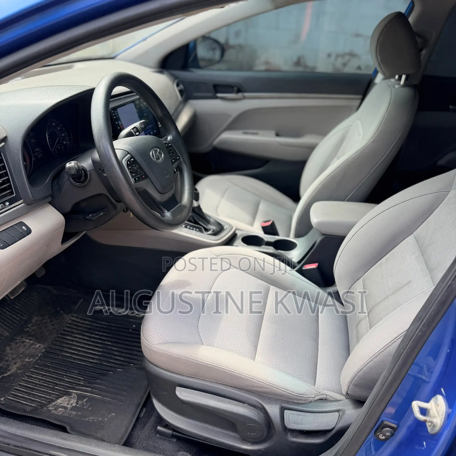 Hyundai Elantra Limited Sedan FWD (2.0L 4cyl 6A) 2017 Blue