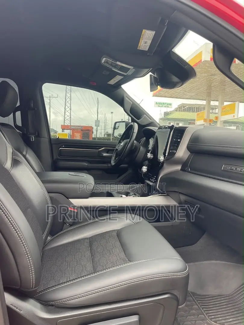 Dodge RAM 2022 Red