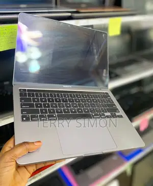 Laptop Apple MacBook Pro 2015 16GB Intel Core i7 SSD 512GB