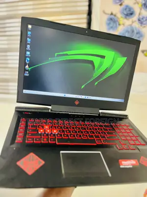 Laptop HP Omen 17 16GB Intel Core i7 SSD 512GB