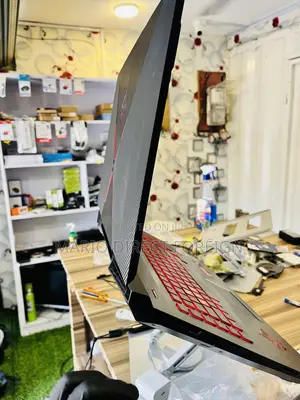 Laptop HP Omen 17 16GB Intel Core i7 SSD 512GB