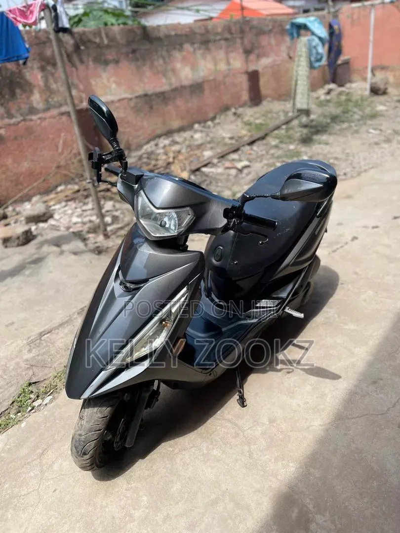 Kymco 2022 Black