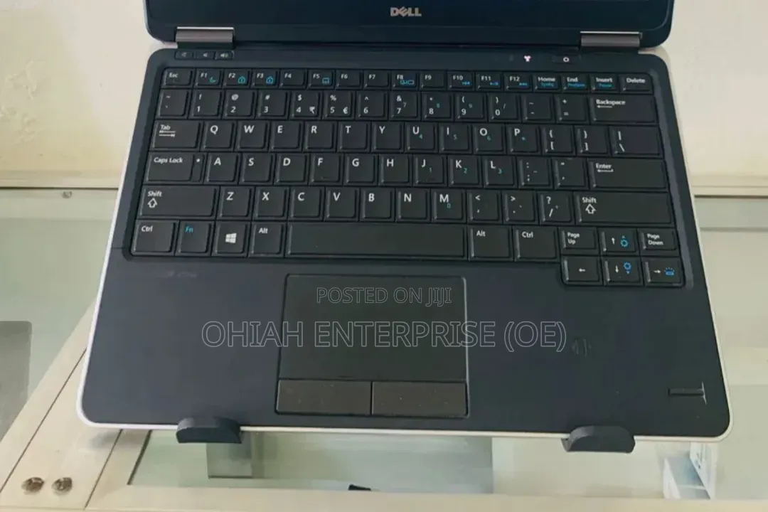Laptop Dell Latitude E7240 8GB Intel Core i5 SSD 256GB