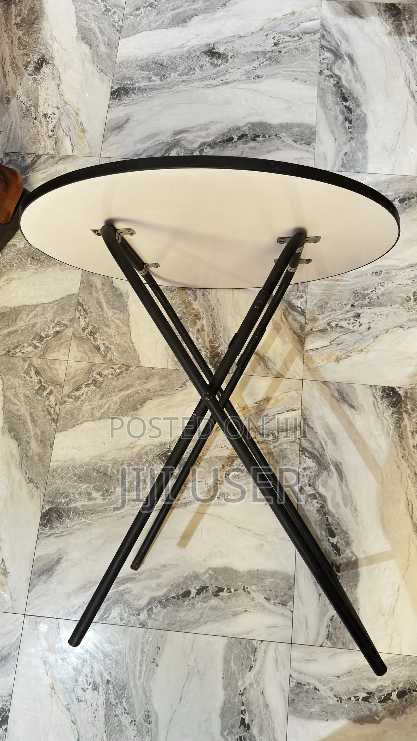 Folderable Table
