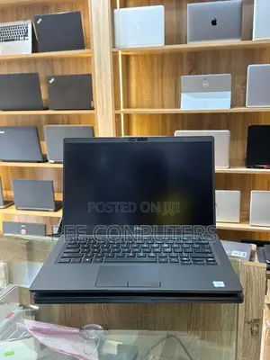Laptop Dell Latitude 7400 8GB Intel Core i5 SSD 256GB