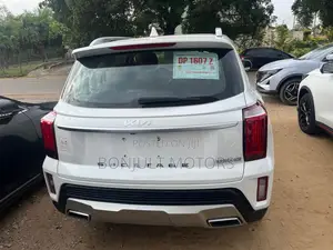 Kia Sportage 2021 White