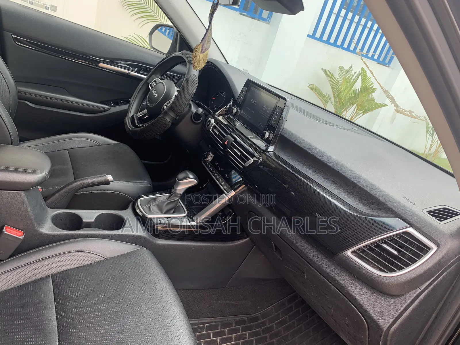 Kia Seltos SX 2023 Black