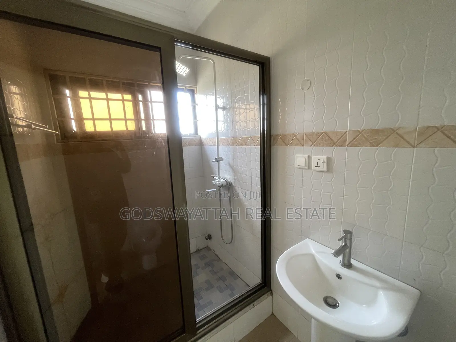 2bdrm Apartment in East Legon, Adjiriganor for rent