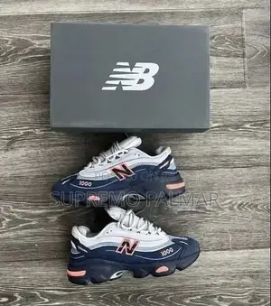 New Balance 1000 Men’s Running Shoes – Navy Blue White Pink Accents