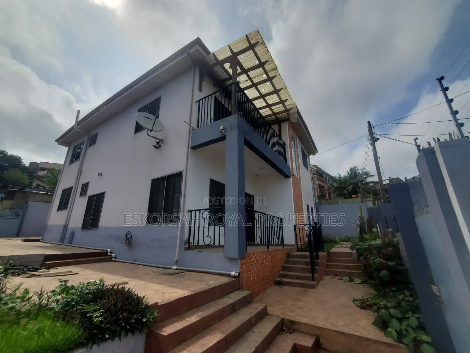 3bdrm House in Kwabenya for rent