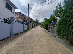 3bdrm House in Kwabenya for rent