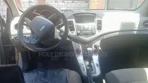 Chevrolet Cruze 2LT 2012 Black