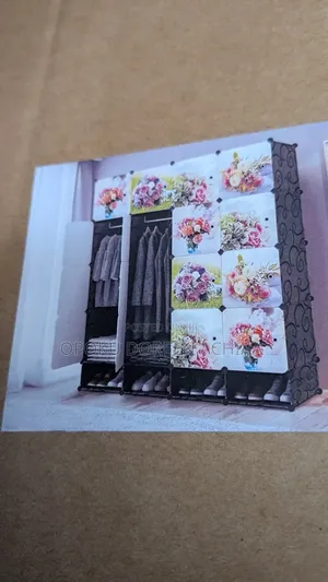 16 Doors Wardrobe Cubes