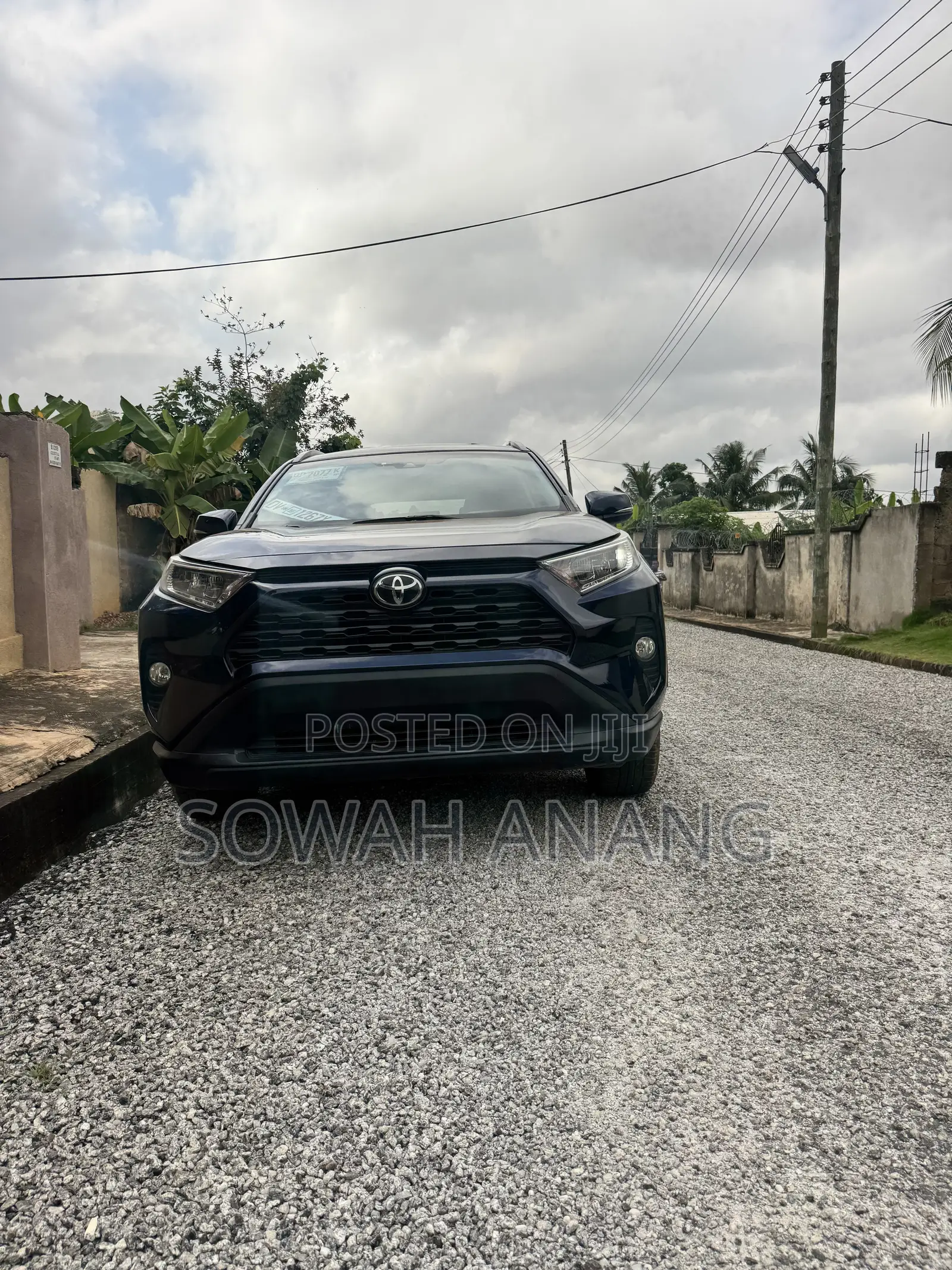 Toyota RAV4 2020 Blue