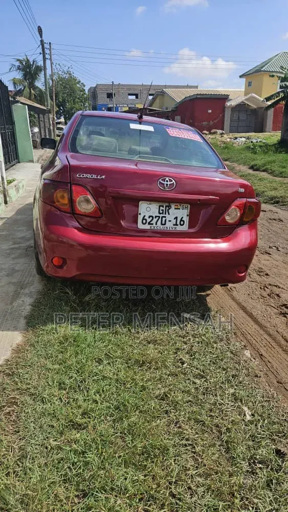 Toyota Corolla 2010 Red