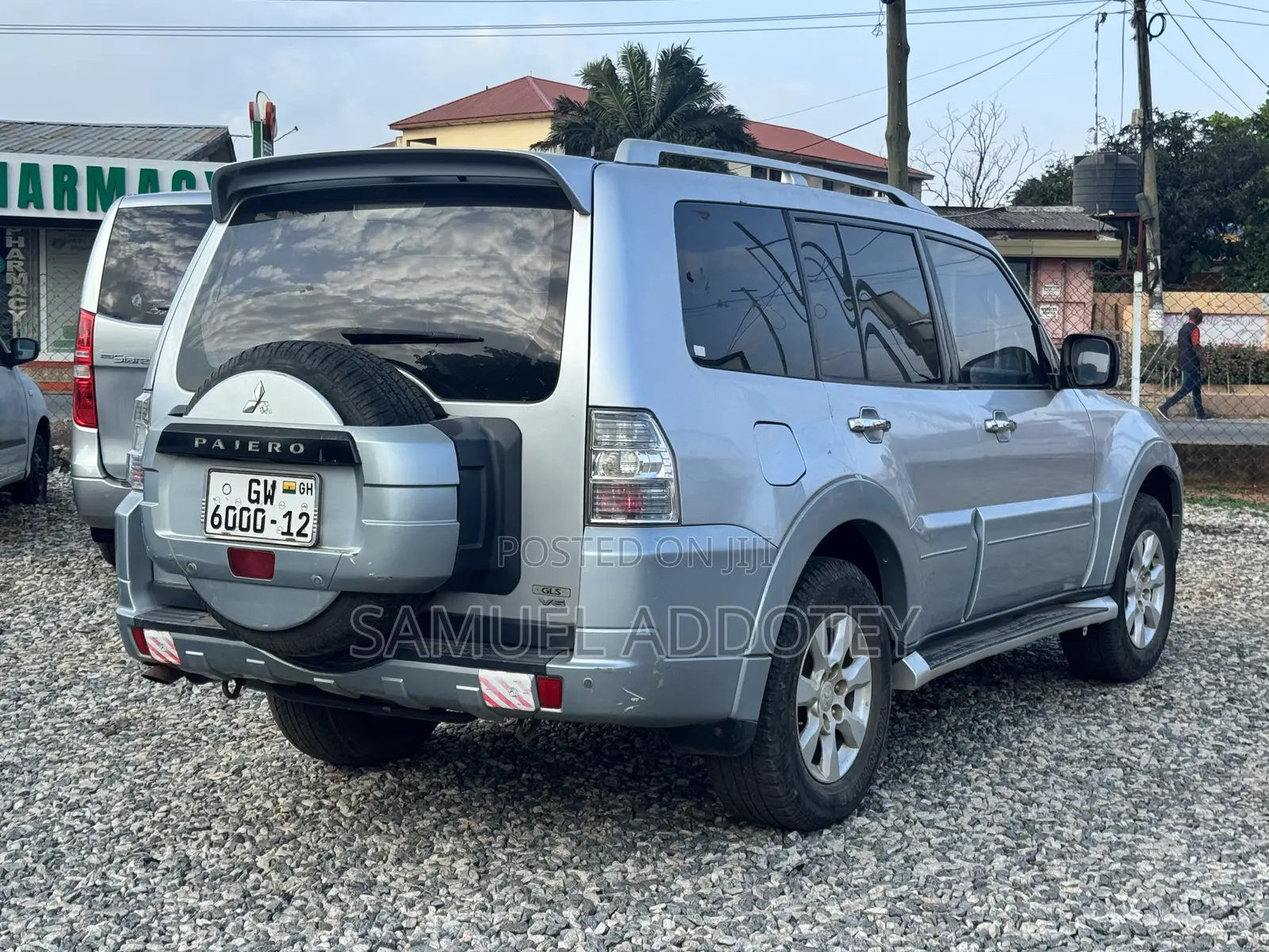 Mitsubishi Pajero 2012 Gray