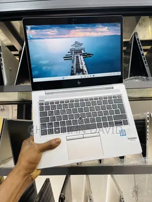Laptop HP EliteBook 830 G5 8GB Intel Core i5 SSD 256GB