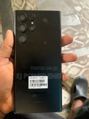 All iPhone and Samsung Screens Replacement