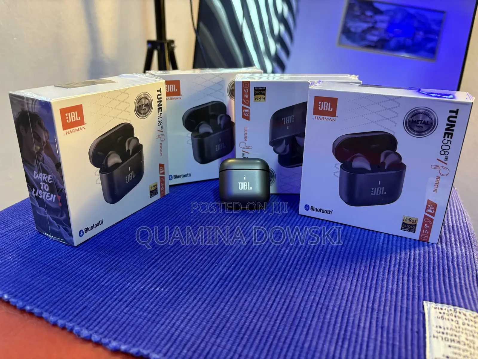 JBL Harman AirPods