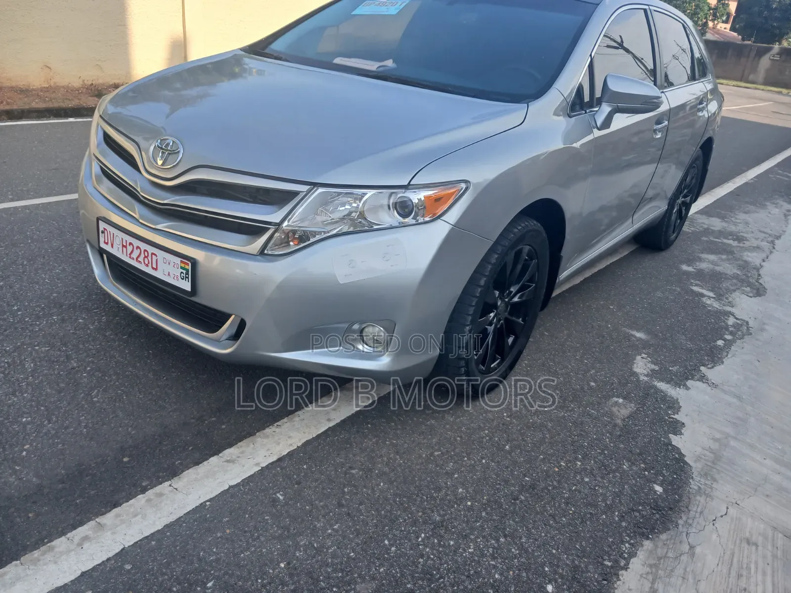 Toyota Venza XLE 4dr Wagon (2.7L 4cyl 6A) 2015 Silver