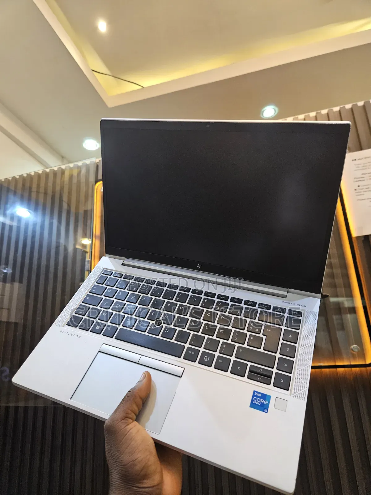 Laptop HP EliteBook 840 G8 8GB Intel Core i5 SSD 256GB