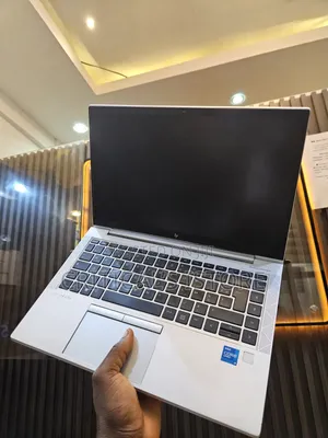 Laptop HP EliteBook 840 G8 8GB Intel Core i5 SSD 256GB