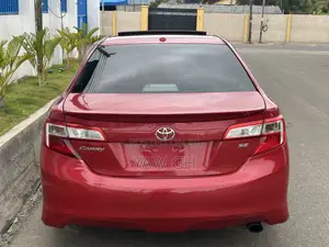 Toyota Camry SE Sport 4dr Sedan (2.5L 4cyl 6A) 2014 Red